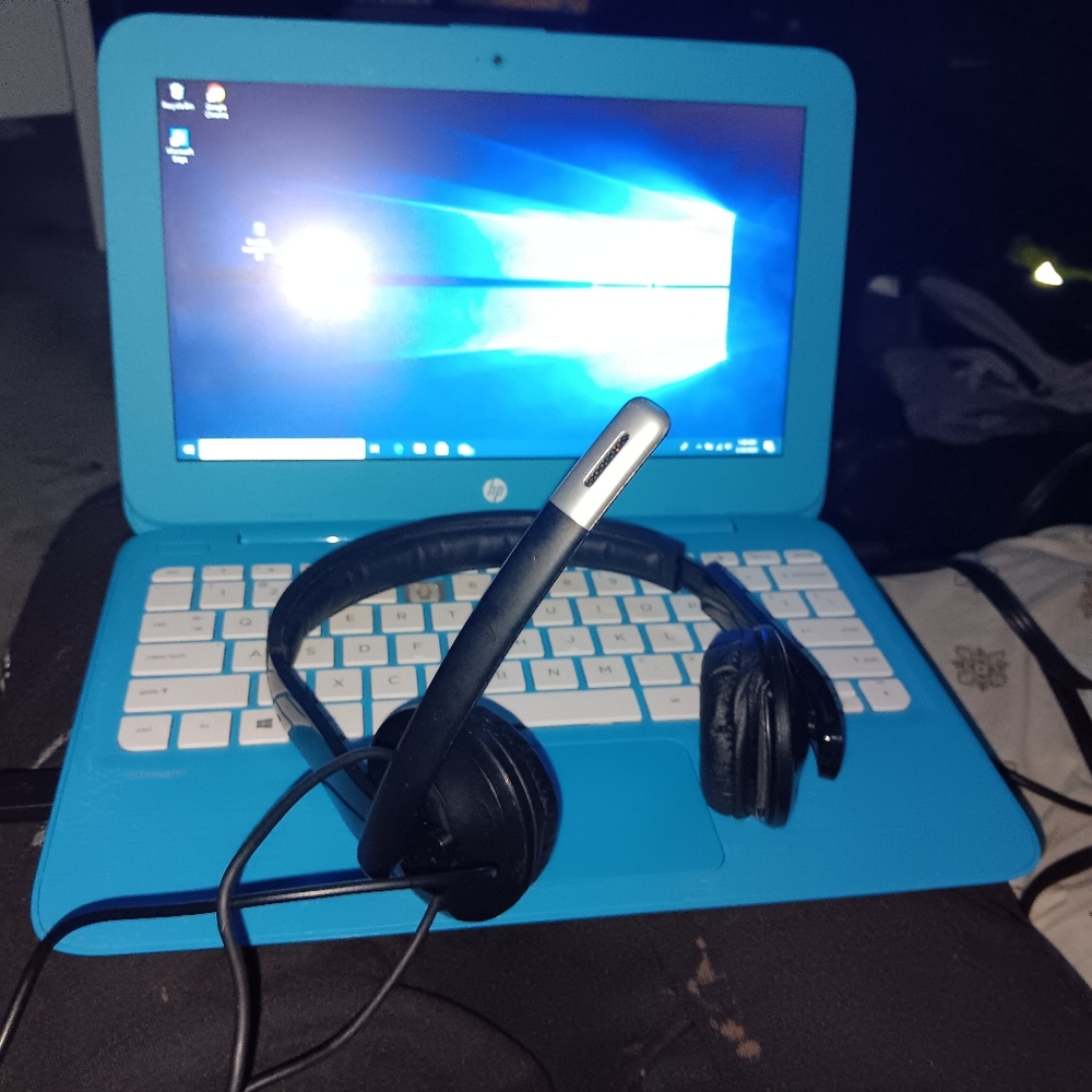 HP STREAM LAPTOP 14 INCH